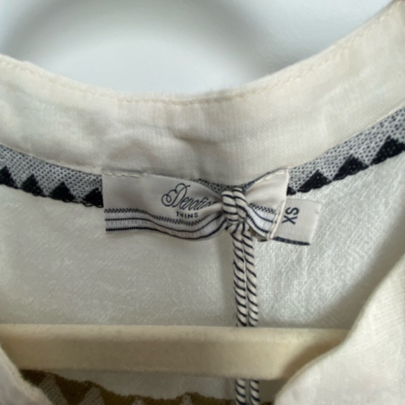 Devotion TWINS dress - Picture 3 of 3